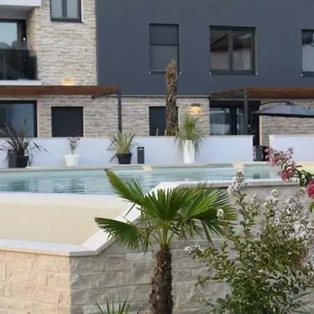 Apartman Penthouse No6 *