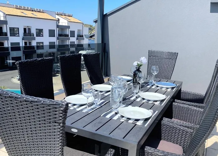 Penthouse No6 מדולין