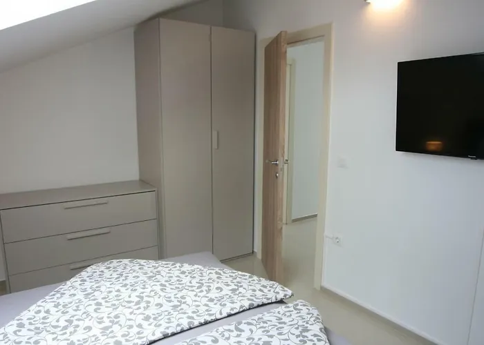 Penthouse No6 דירה *