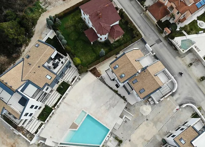 Penthouse No6 דירה