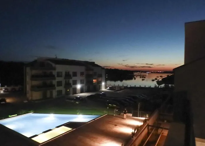 Penthouse No6 דירה