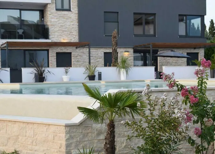 דירה Penthouse No6 *